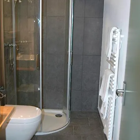 Uf Dr Liwwi * Grindelwald