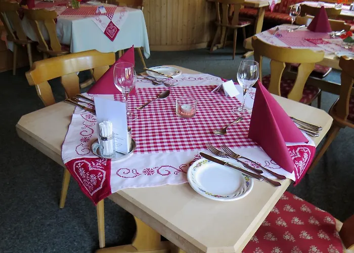 费利恩沃宏乌弗利维酒店 格林德瓦