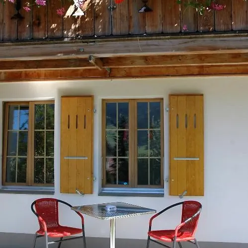 Uf Dr Liwwi * גרינדלוולד